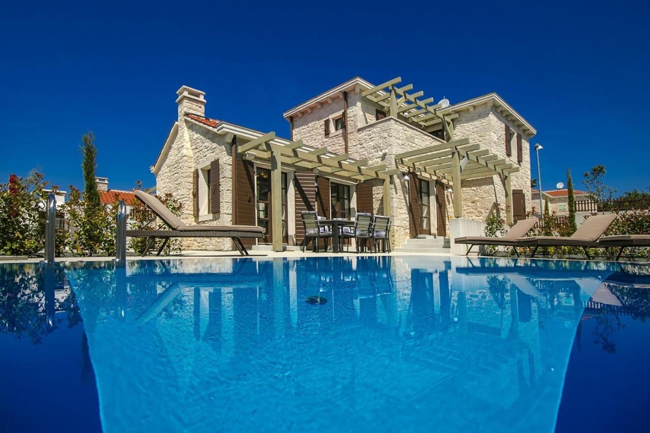 Luxury Stone Villa Zanelli Ližnjan Exterior foto