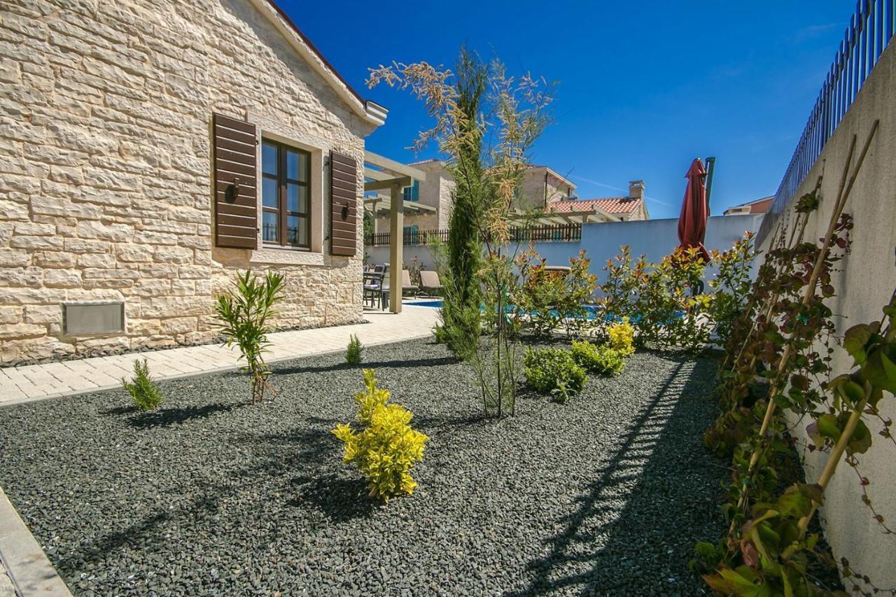 Luxury Stone Villa Zanelli Ližnjan Exterior foto